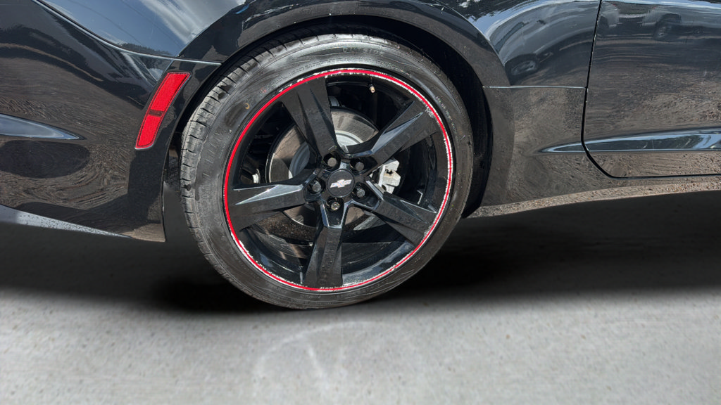 Used 2022 Chevrolet Camaro LT w/ RS Package RWD image 20