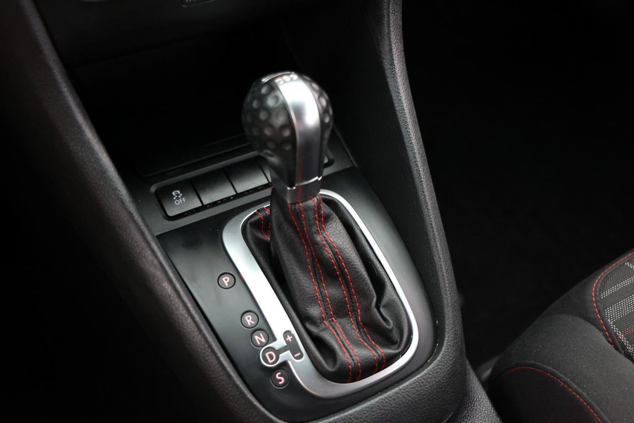 Used 2014 Volkswagen GTI Wolfsburg Edition FWD image 37