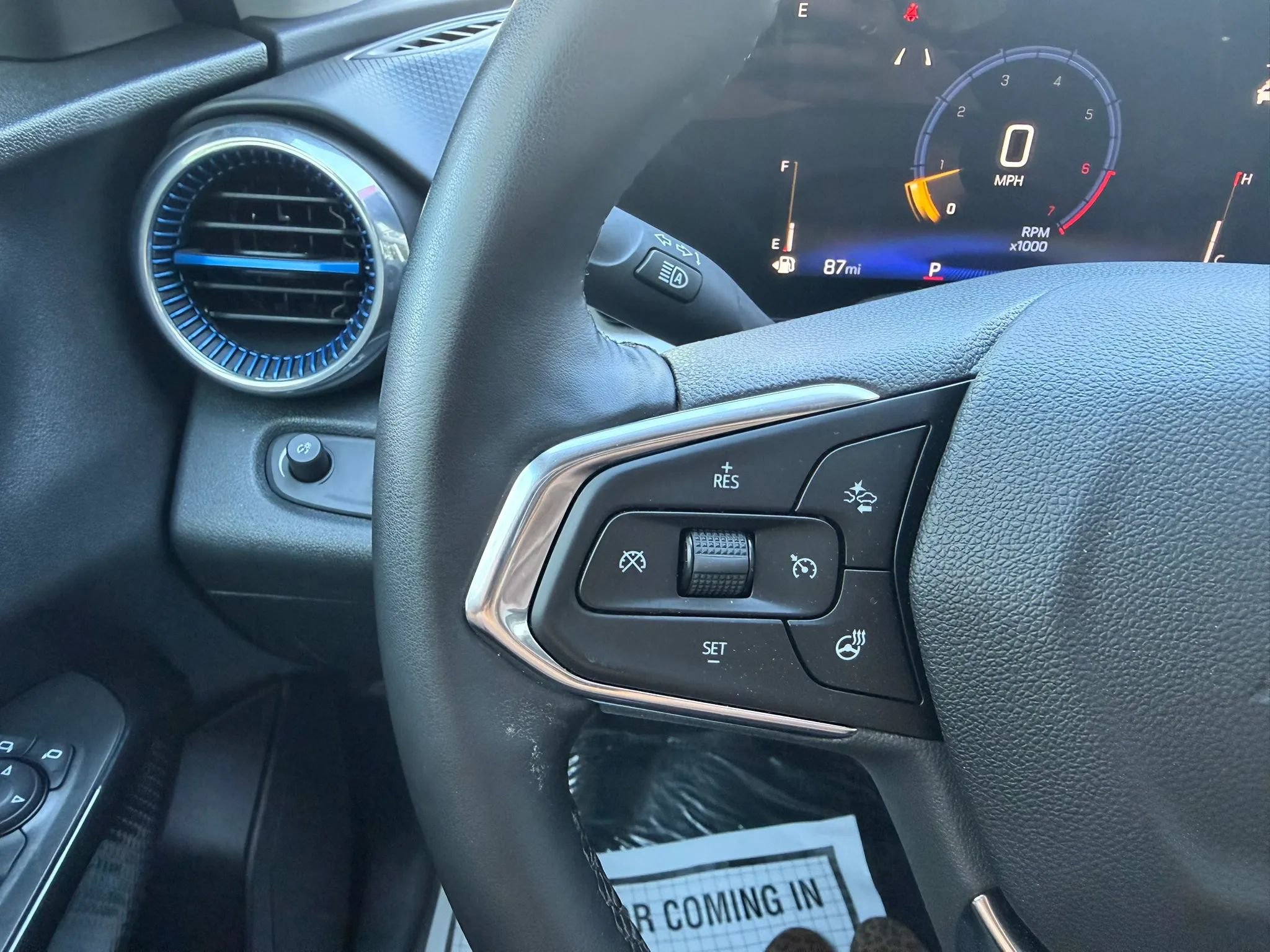Used 2025 Chevrolet Trax LT w/ Driver Confidence Package image 21