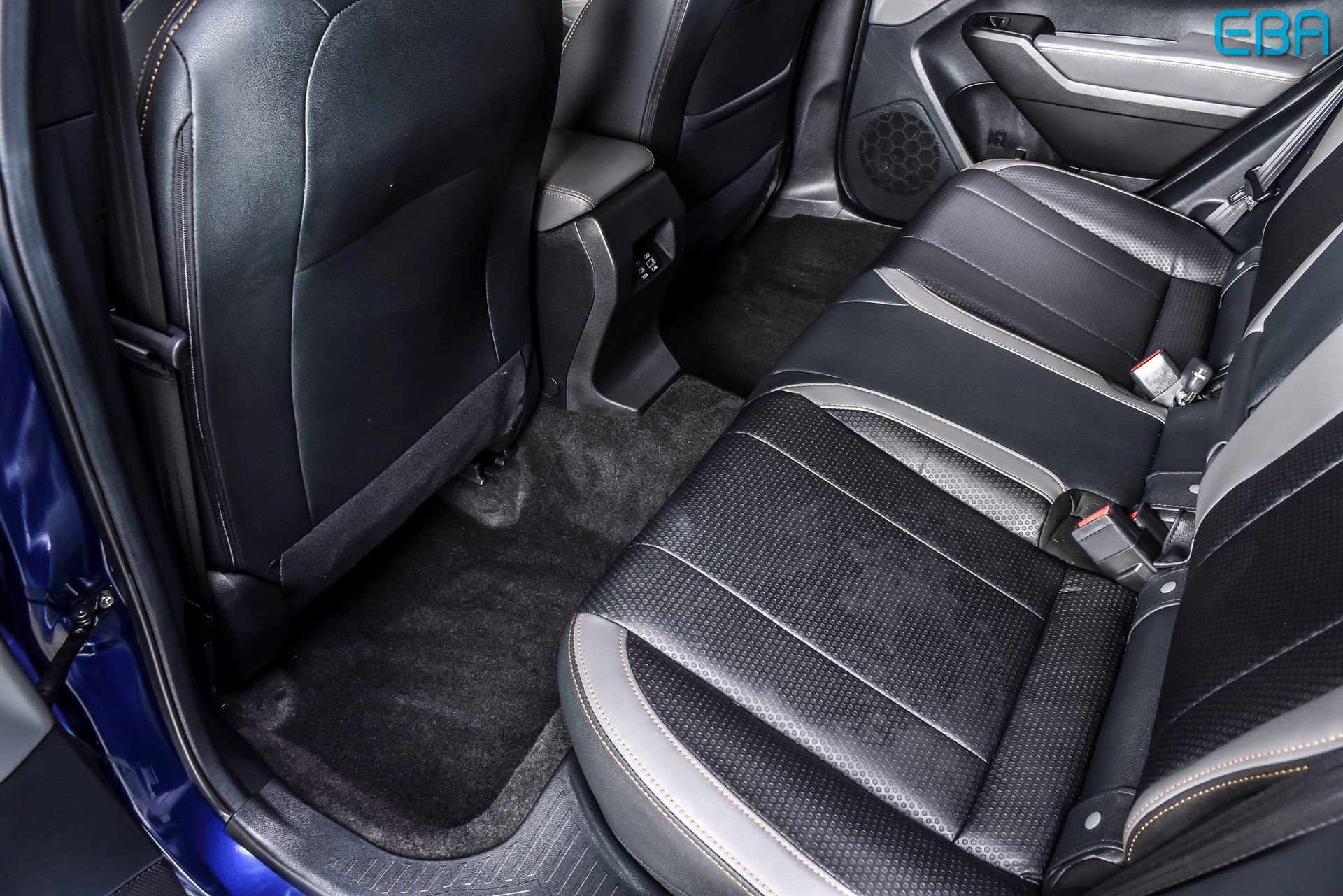 Used 2024 Subaru Crosstrek 2.5i Wilderness w/ Crosstrek Mirror Package image 20