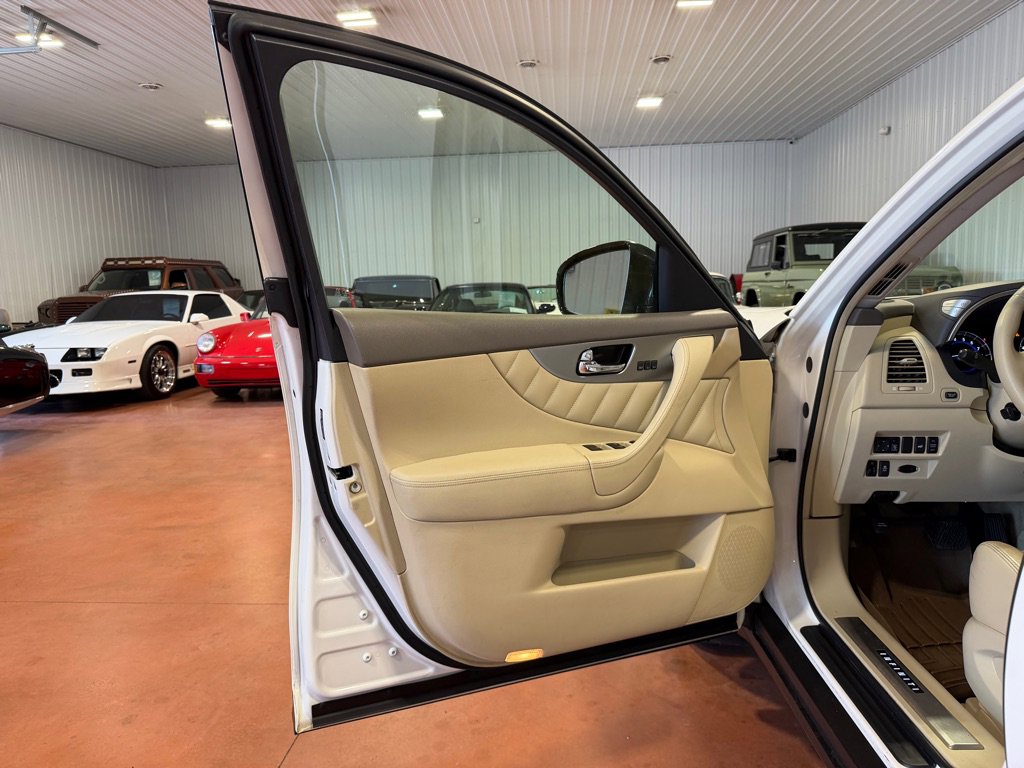 Used 2013 INFINITI FX37 AWD w/ Premium Pkg image 16