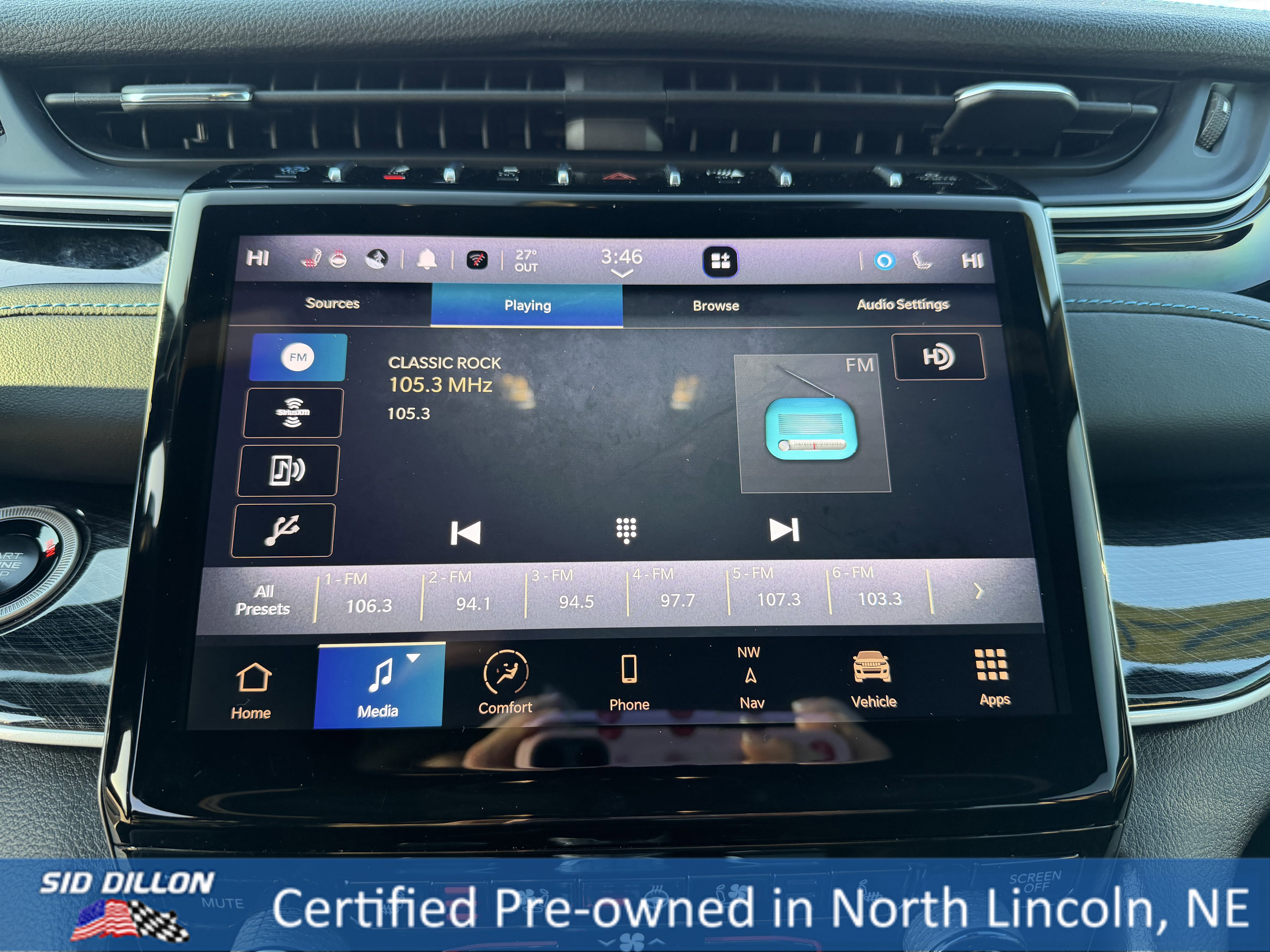 Used 2024 Jeep Grand Cherokee Trailhawk image 14