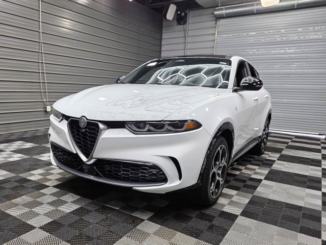 Used 2024 Alfa Romeo Tonale Ti AWD/4WD image 48
