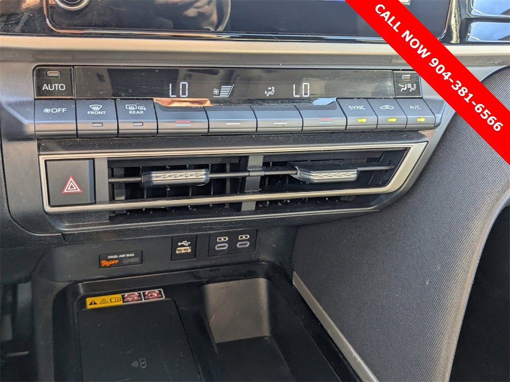 Used 2025 Toyota Camry LE image 22