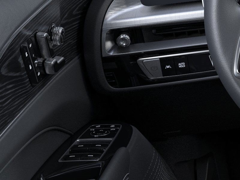 New 2025 Cadillac Lyriq Luxury RWD image 25