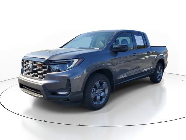 Certified 2024 Honda Ridgeline TrailSport image 3