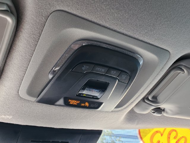 Certified 2025 Toyota Corolla Cross XLE AWD/4WD image 32