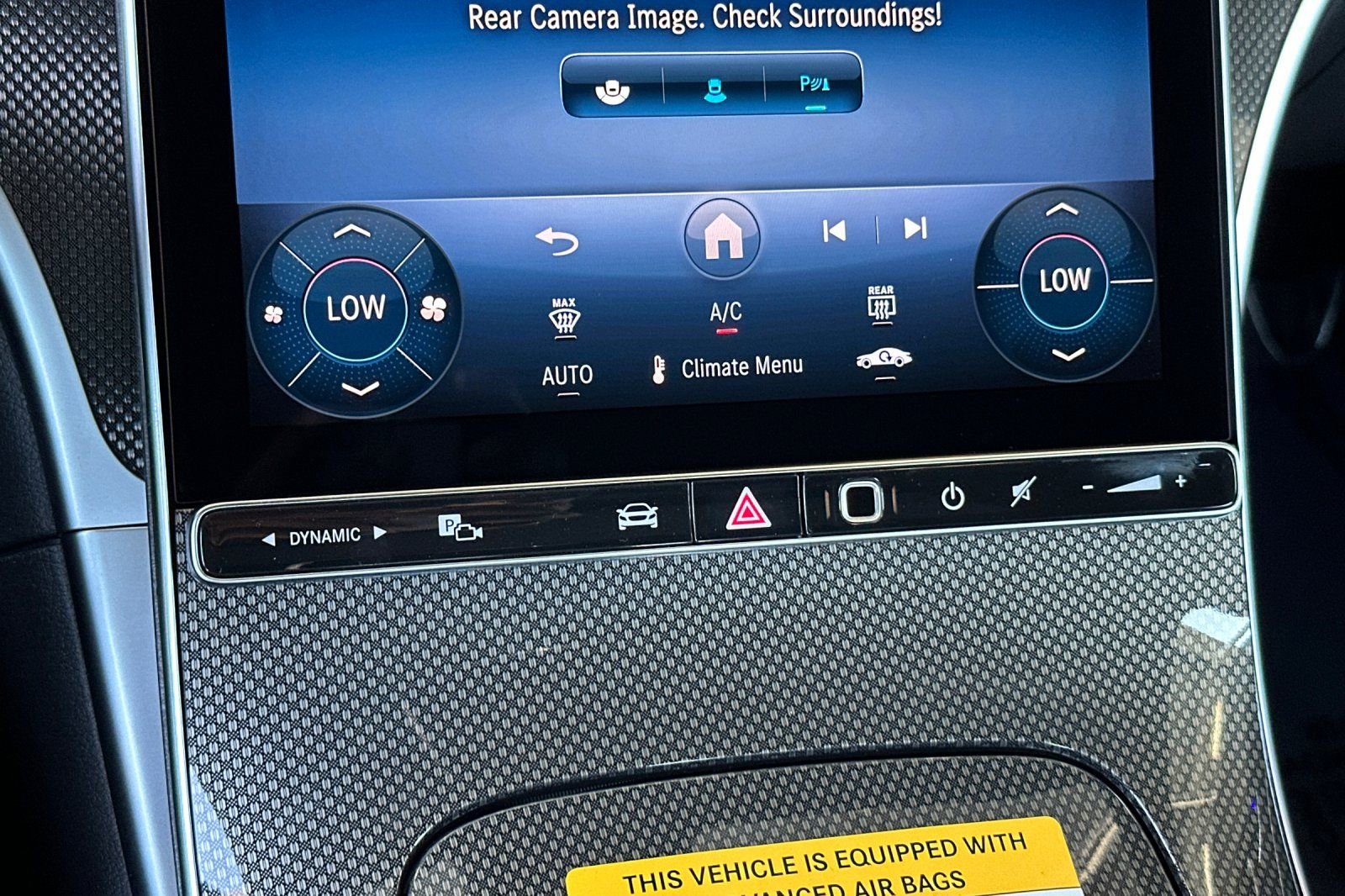 New 2025 Mercedes-Benz C 300 4MATIC Sedan image 18
