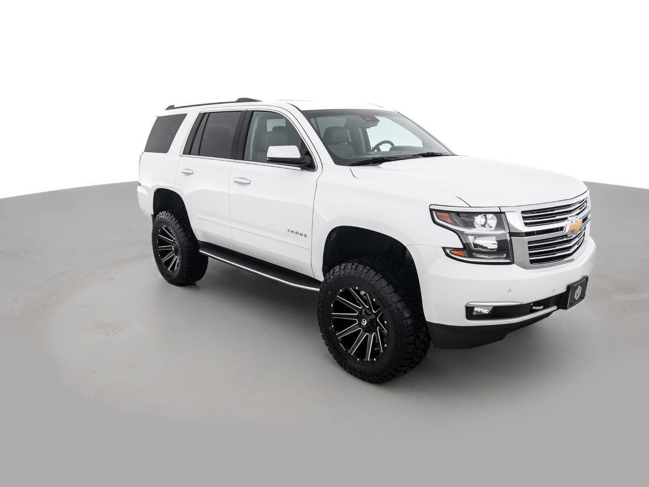 Used 2017 Chevrolet Tahoe Premier image 3