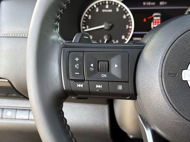 Used 2024 Nissan Pathfinder SV w/ Black Appearance Package FWD image 30