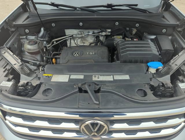 Used 2020 Volkswagen Atlas Cross Sport SEL image 27