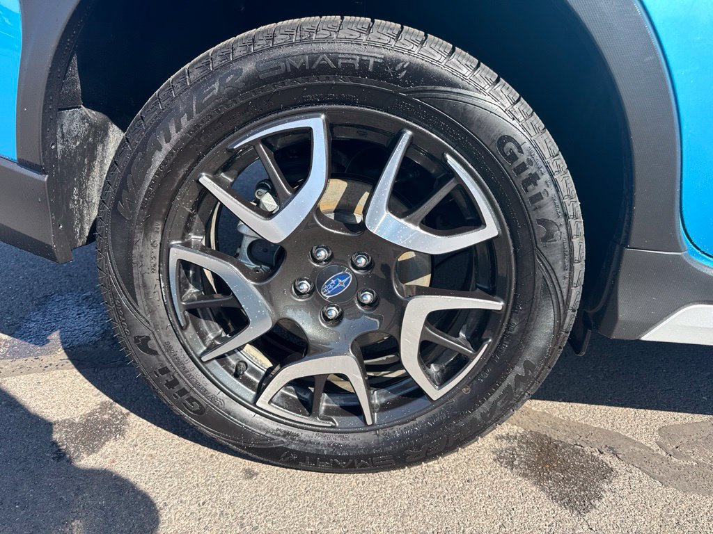 Certified 2023 Subaru Crosstrek Hybrid w/ Moonroof Package w/Navigation AWD/4WD image 9