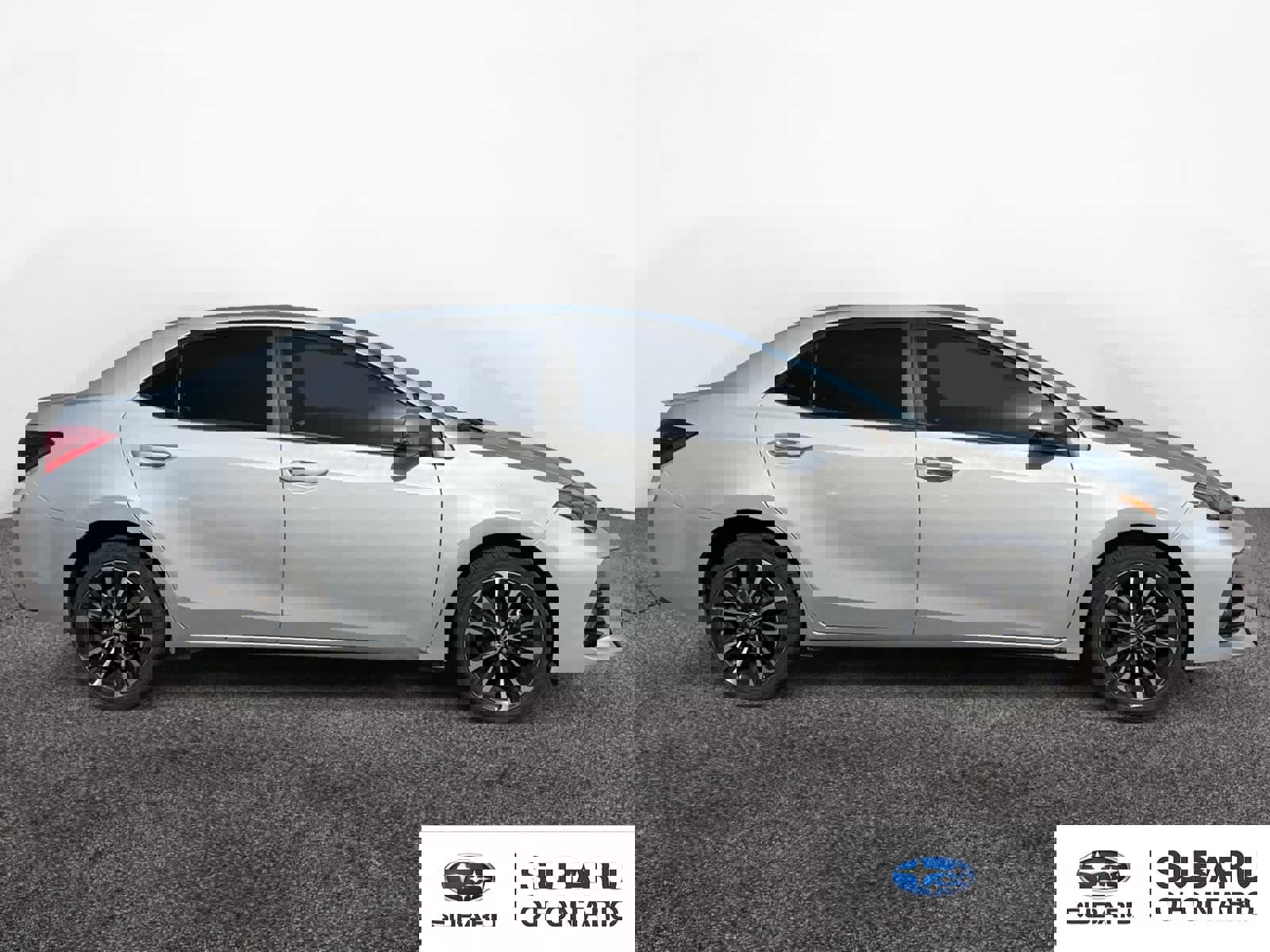 Used 2017 Toyota Corolla XSE w/ Protection Package FWD image 4