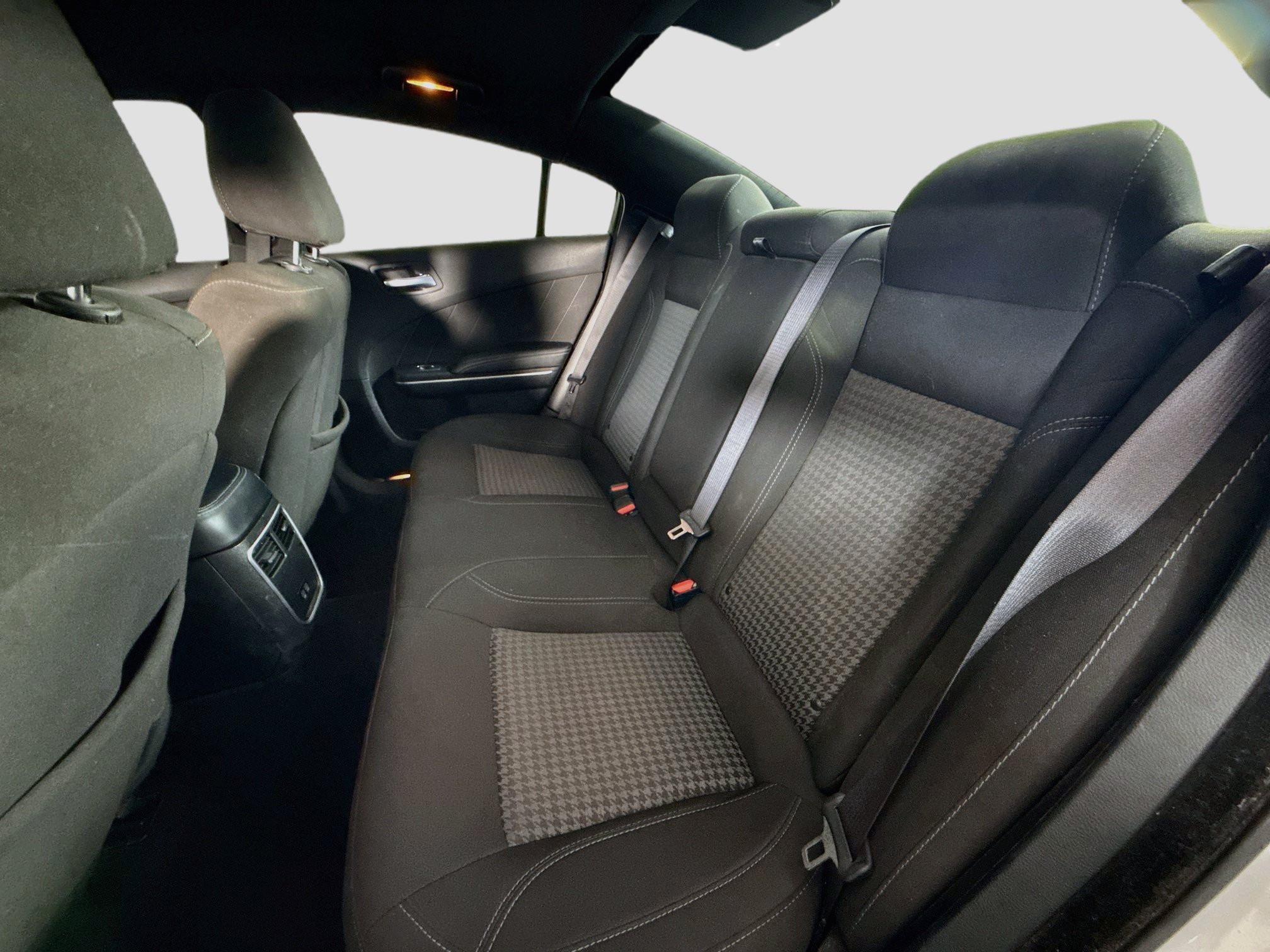 Used 2023 Dodge Charger SXT RWD image 25