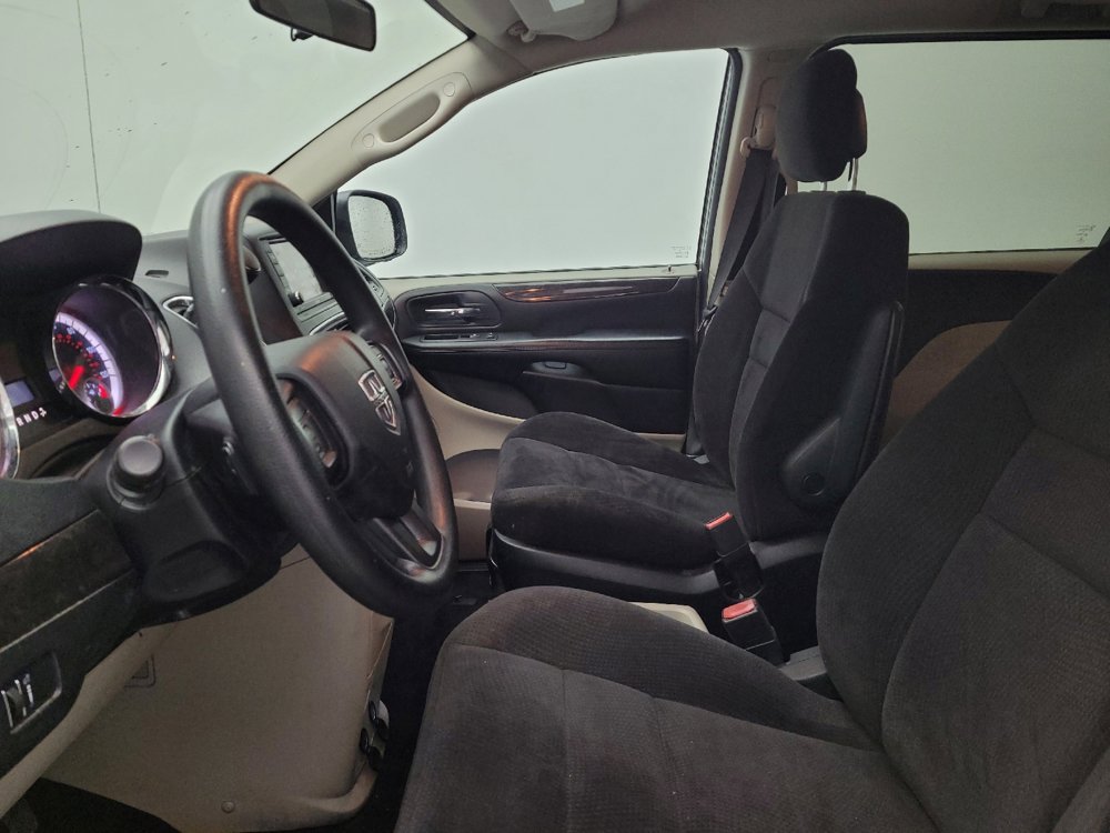 Used 2014 Dodge Grand Caravan SE w/ Quick Order Package 29E SE FWD image 17