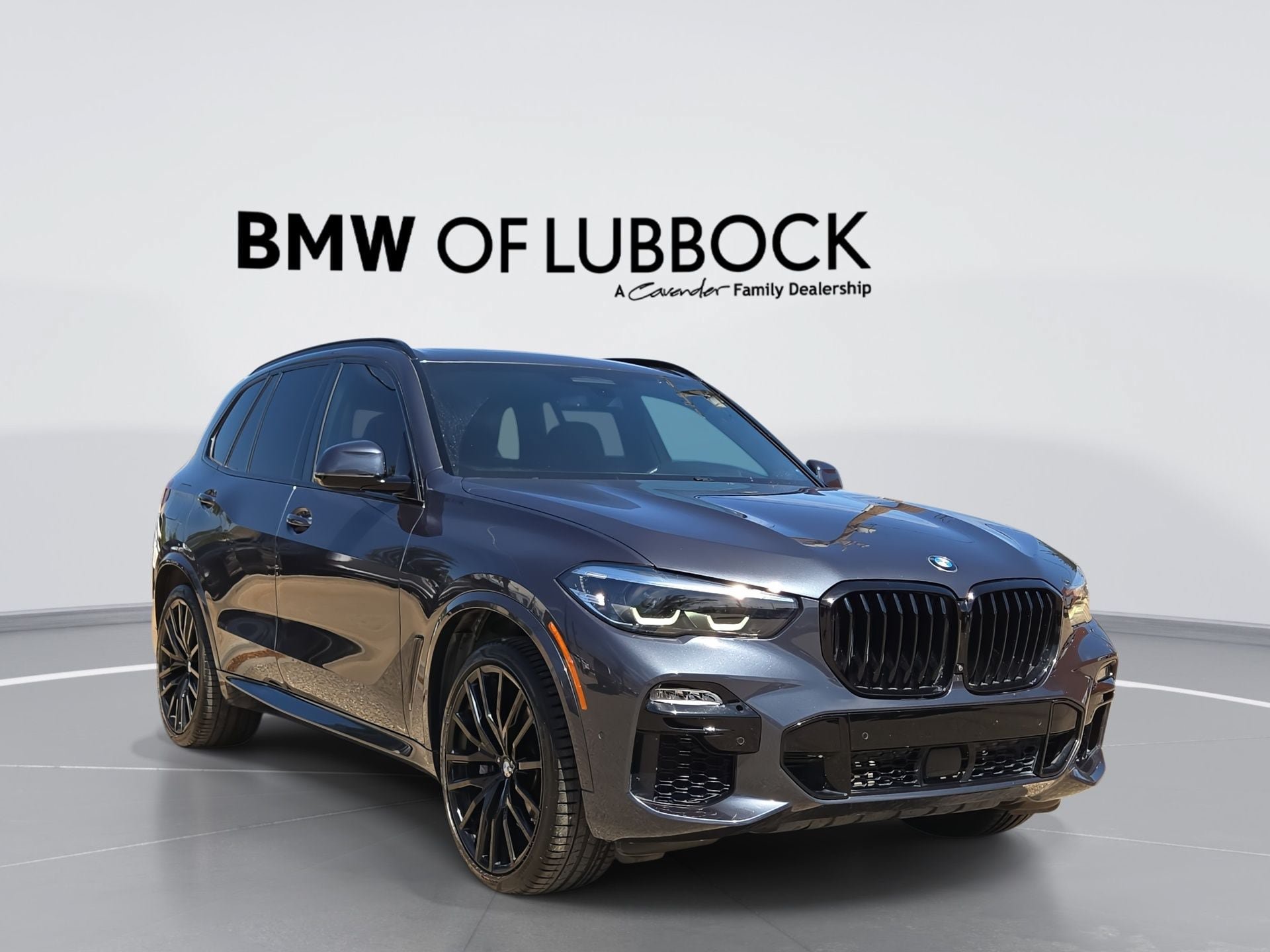 Used 2021 BMW X5 M50i AWD/4WD video 1