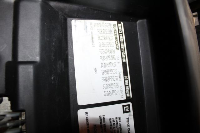 Used 2006 Chevrolet Silverado 2500 W/T w/ Heavy-Duty Power Package image 27