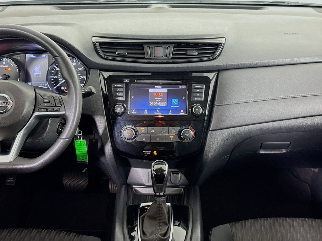 Used 2019 Nissan Rogue S w/ Special Edition Package FWD image 14