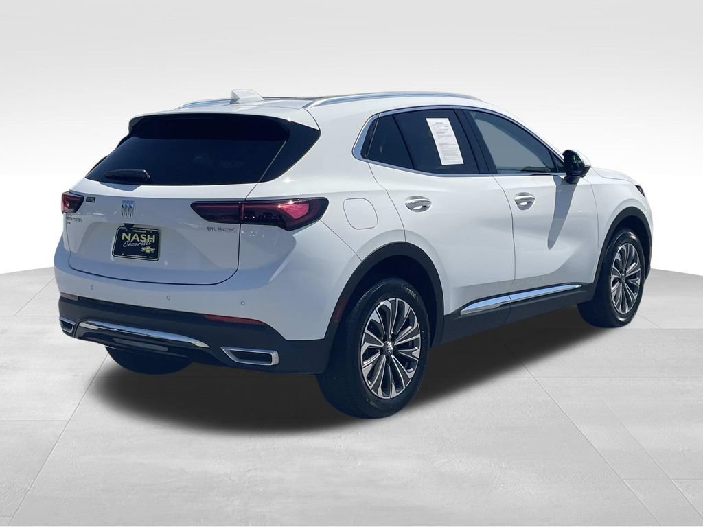 Used 2024 Buick Envision Preferred AWD/4WD image 3