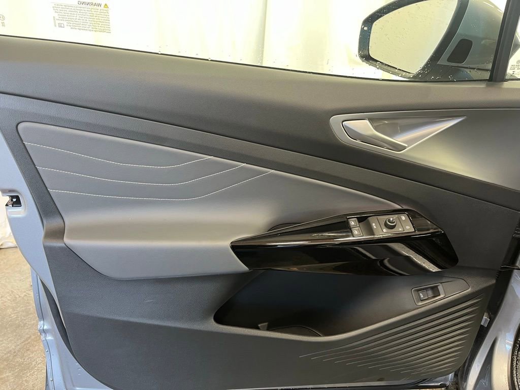 New 2025 Volkswagen ID.4 Pro S image 9