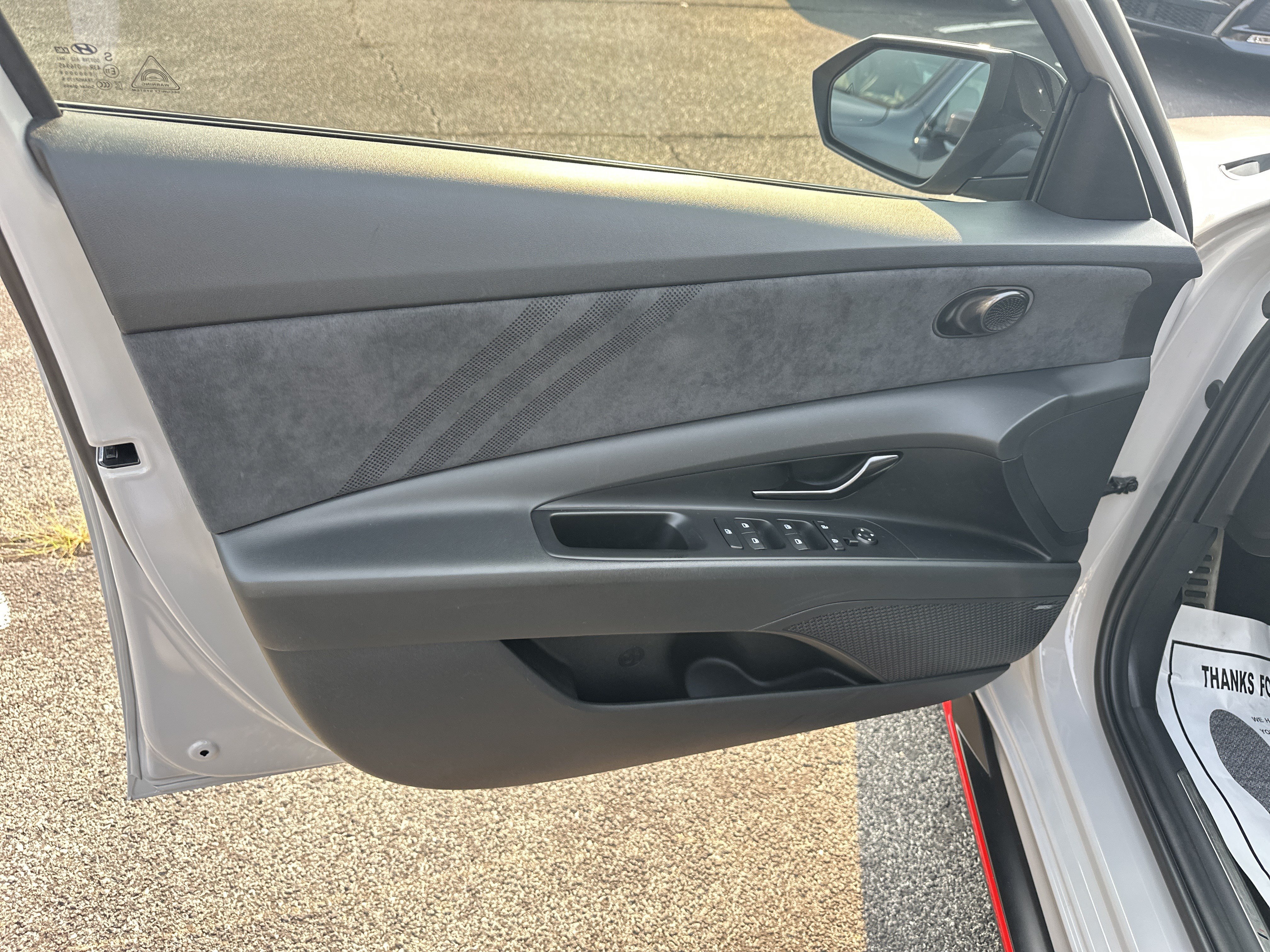 Used 2022 Hyundai Elantra N w/ Preferred Accessory Package FWD image 10