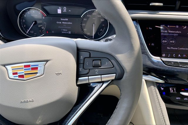 Used 2024 Cadillac XT6 Premium Luxury w/ LPO, Floor Liner Package AWD/4WD image 19