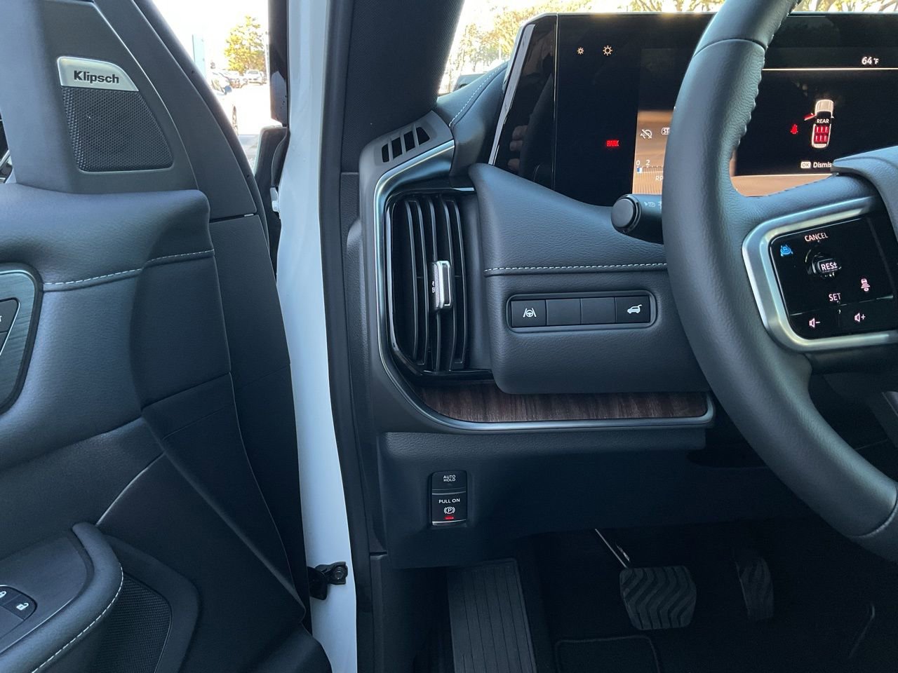 New 2026 Nissan Armada SL image 31