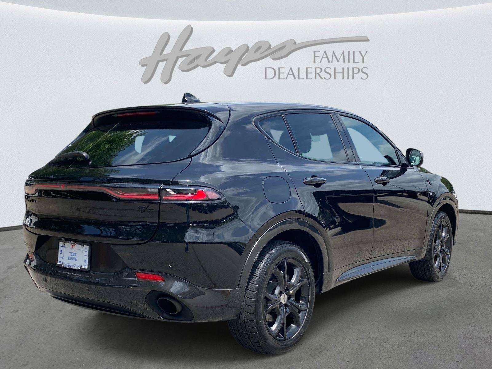 Used 2024 Dodge Hornet R/T w/ R/T Blacktop Package AWD/4WD image 3