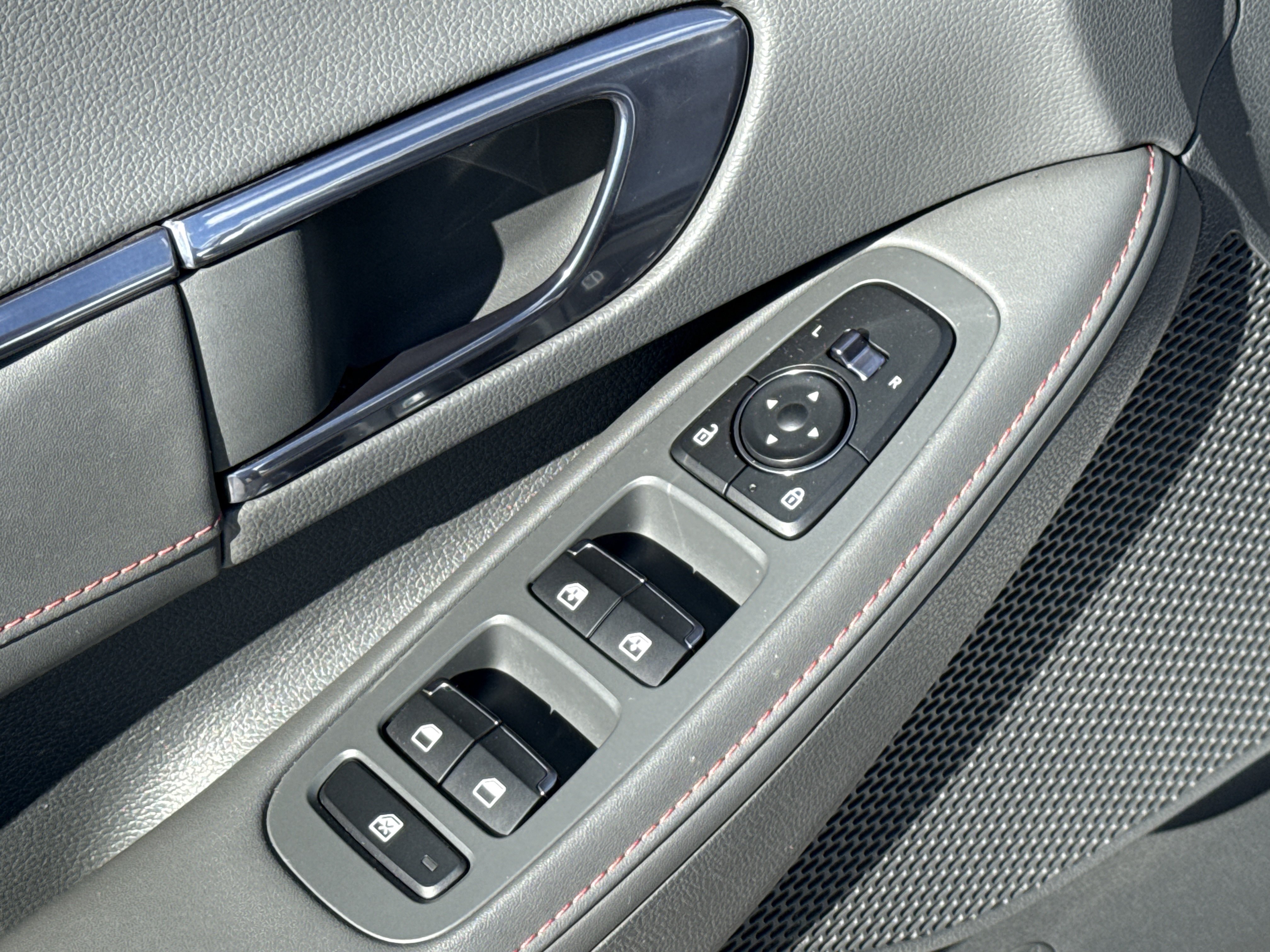 Used 2022 Hyundai Sonata N Line FWD image 17