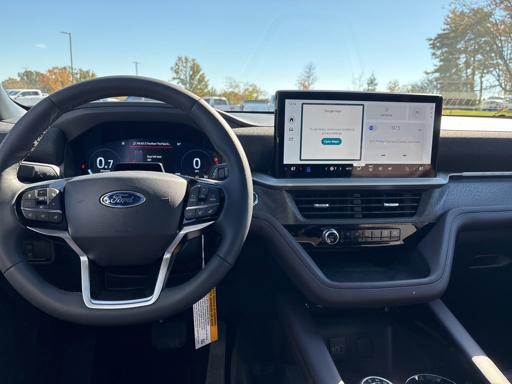 New 2026 Ford Explorer Platinum image 19