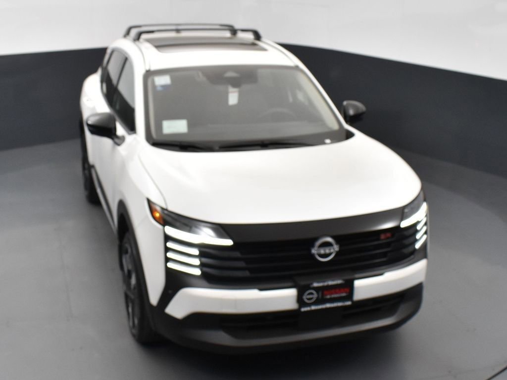 New 2026 Nissan Kicks SR w/ SR Premium Package FWD image 45