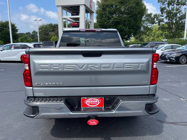 Used 2023 Chevrolet Silverado 1500 LT AWD/4WD image 8