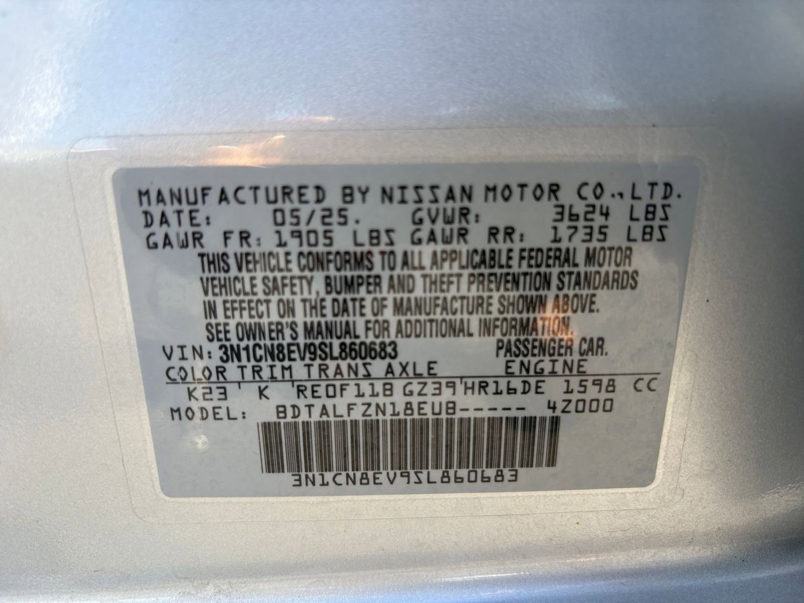 Used 2025 Nissan Versa SV image 27