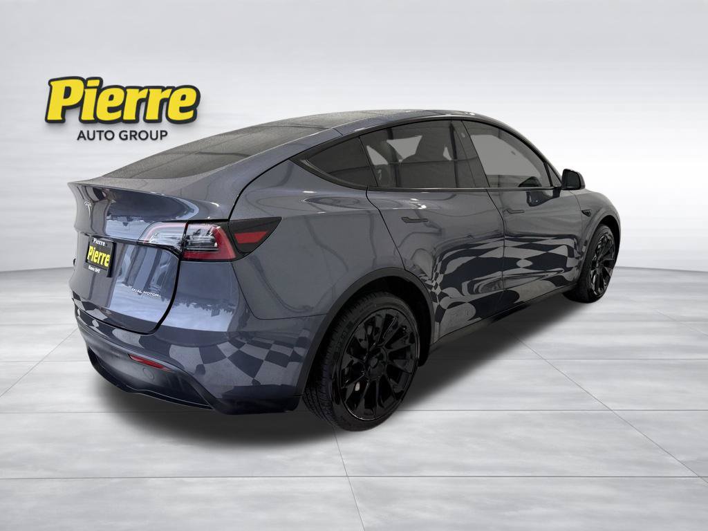 Used 2023 Tesla Model Y Long Range AWD/4WD image 6