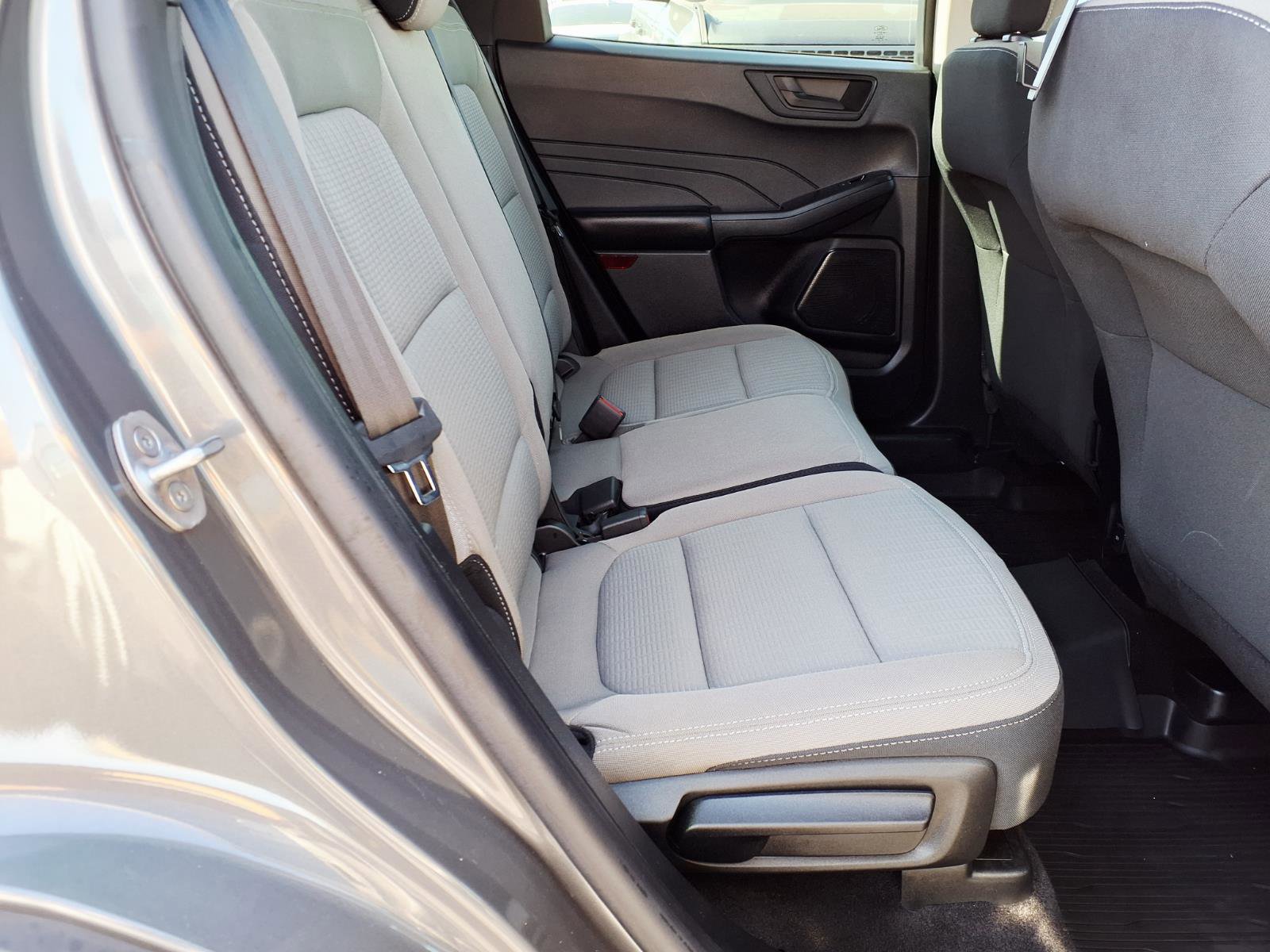 Certified 2022 Ford Escape S image 14