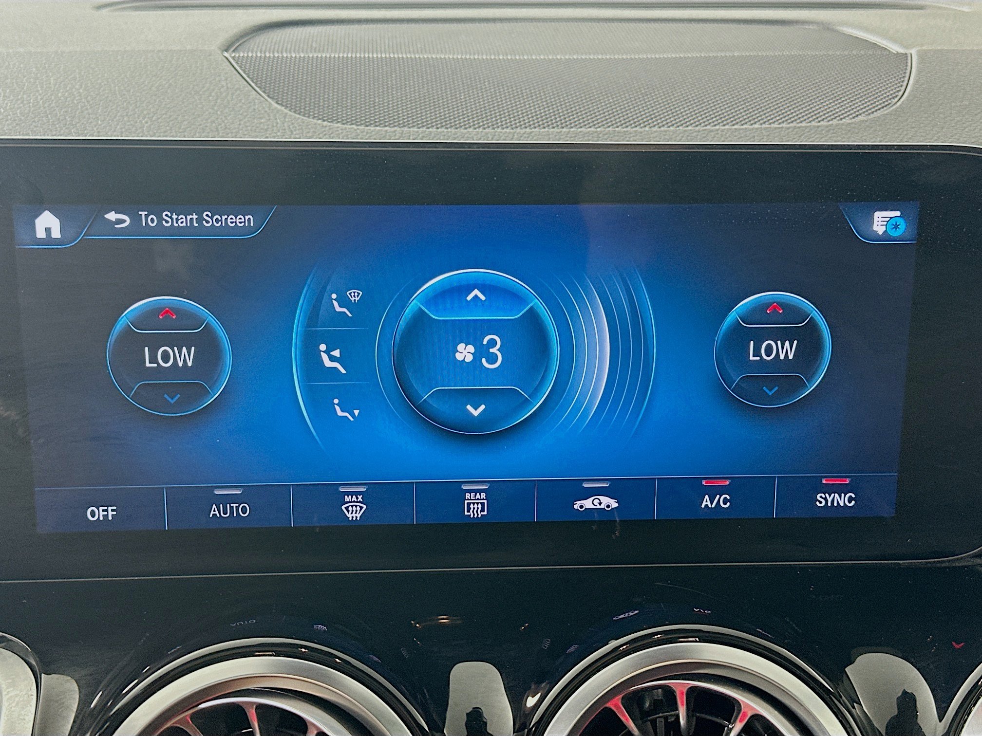 Certified 2023 Mercedes-Benz GLB 35 AMG 4MATIC image 20