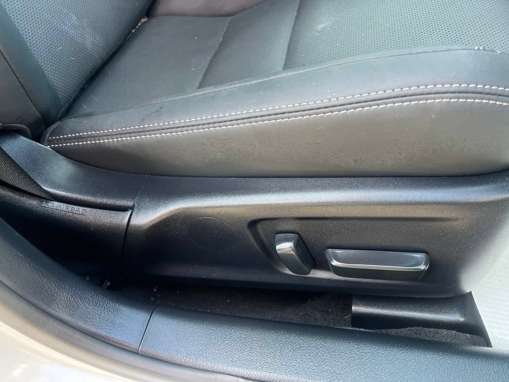 Used 2023 Lexus IS 300 w/ Comfort Package RWD image 15