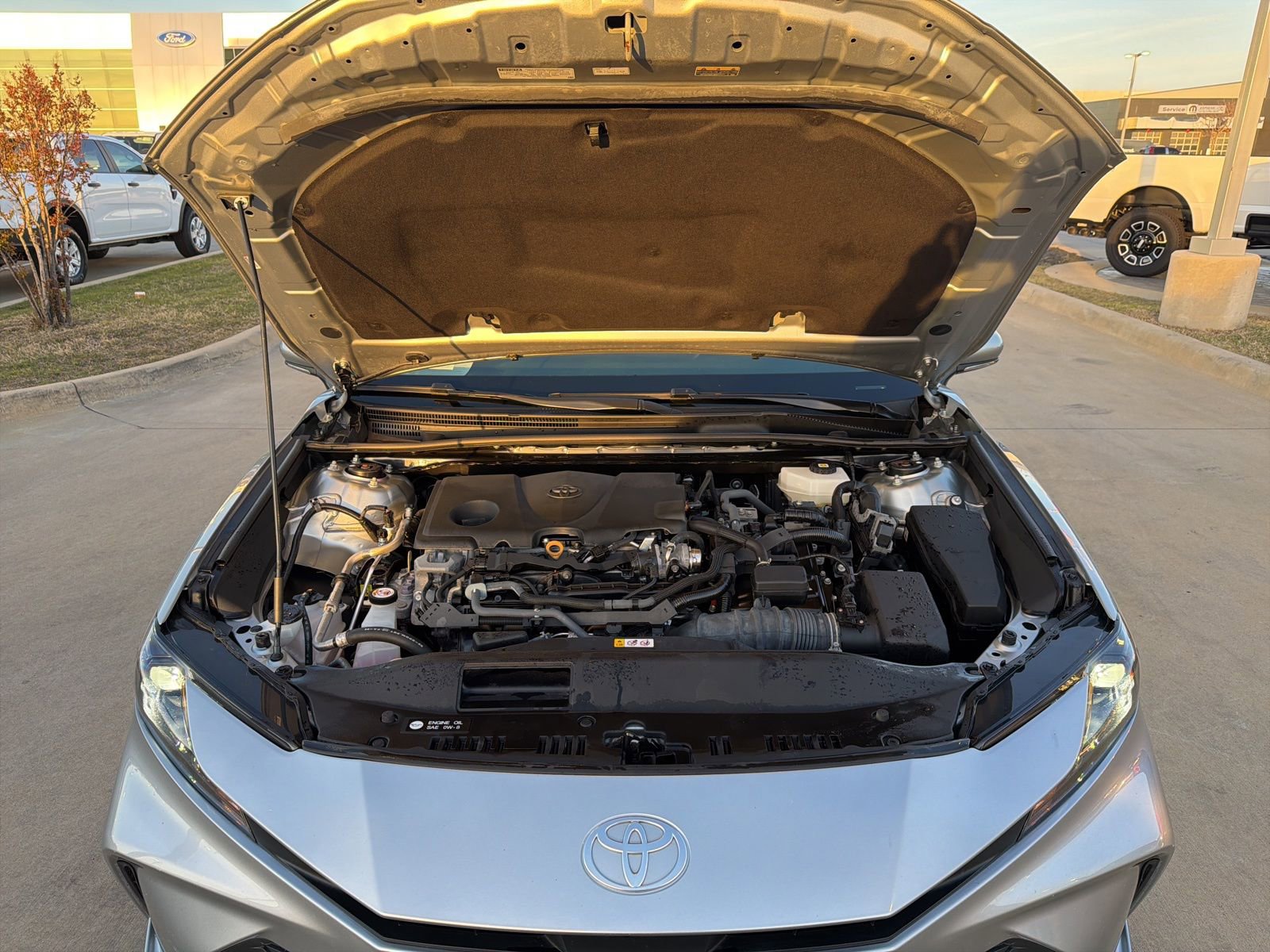 Used 2025 Toyota Camry LE image 12