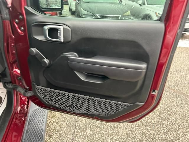 Used 2021 Jeep Wrangler Unlimited Sport AWD/4WD image 30