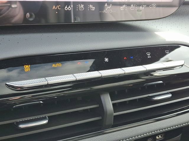 New 2026 Buick Enclave Avenir w/ Super Cruise Package image 13