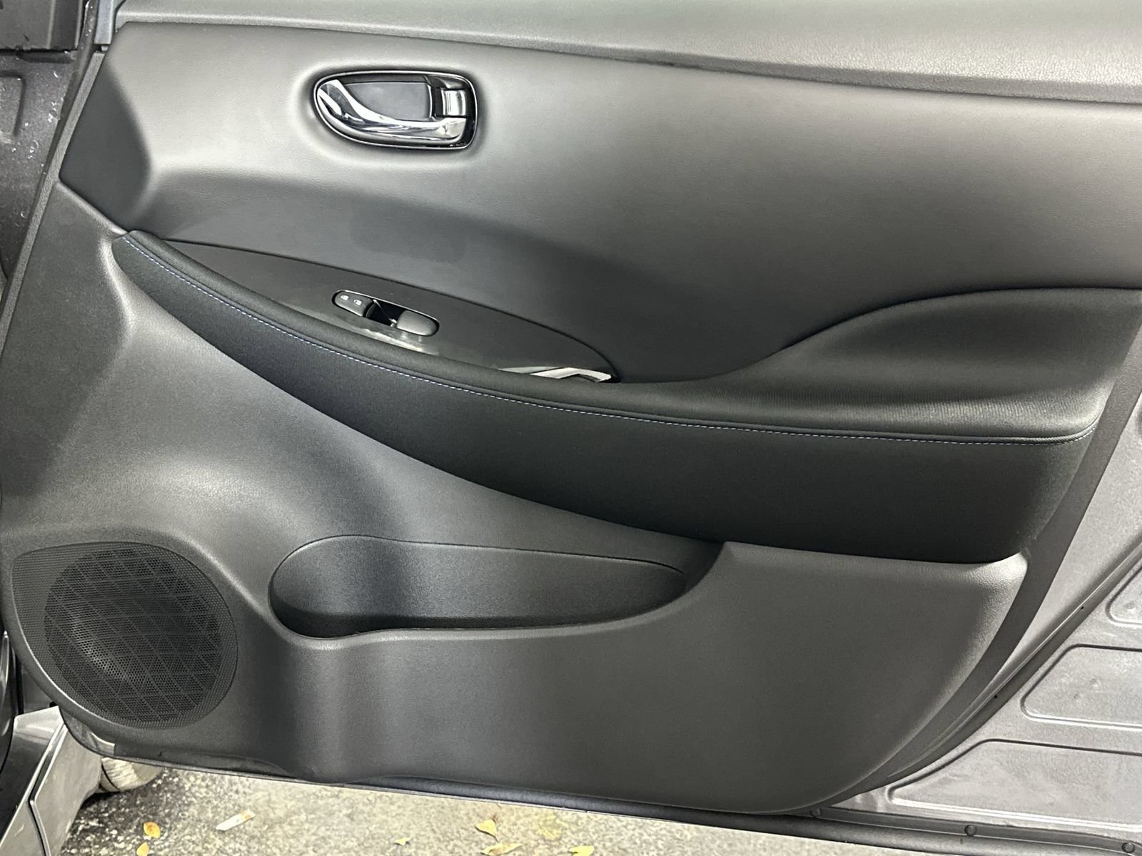 New 2025 Nissan Leaf SV Plus FWD image 31