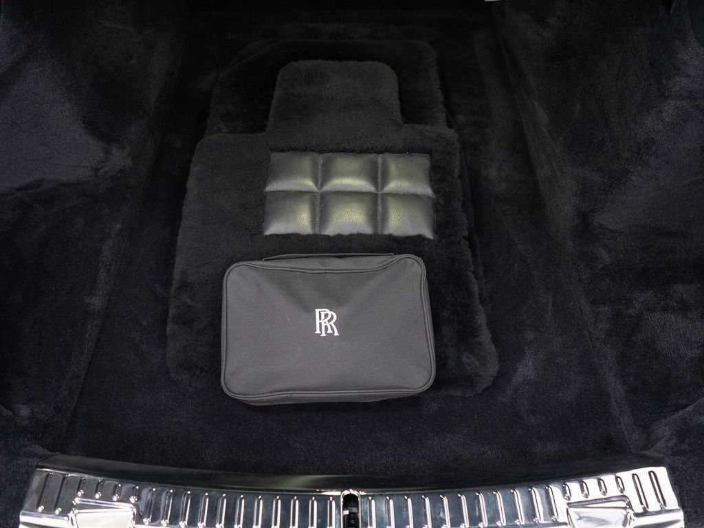 Certified 2023 Rolls-Royce Ghost Extended Wheelbase w/ Ghost Package AWD/4WD image 54