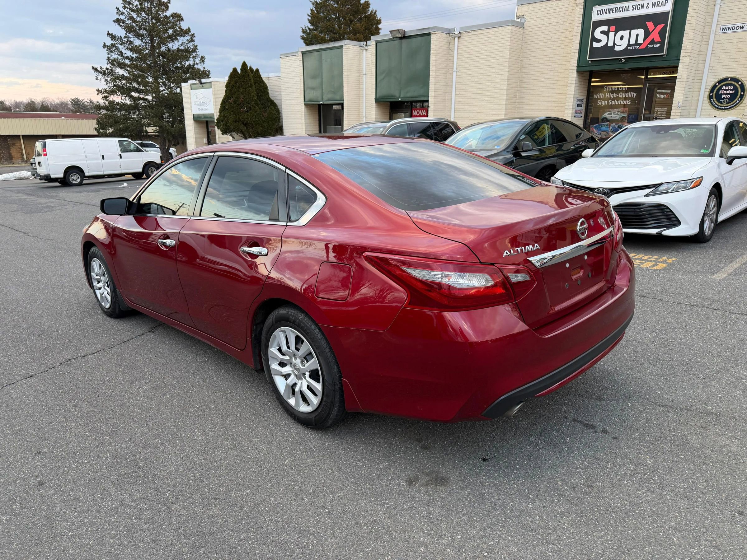 Used 2018 Nissan Altima 2.5 S w/ S Convenience Package image 4