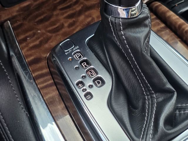 Used 2020 Nissan Armada Platinum w/ Interior Lighting Package image 31