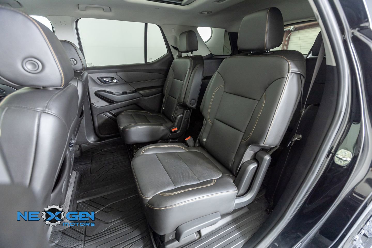 Used 2020 Chevrolet Traverse Premier w/ Redline Edition image 31