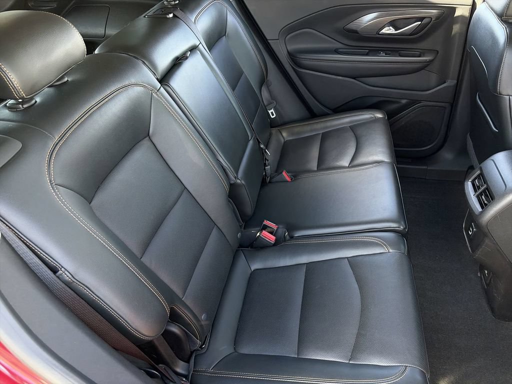 Used 2018 GMC Terrain SLT w/ Preferred Package FWD image 15