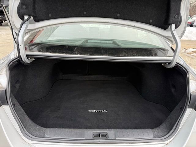 Used 2023 Nissan Sentra SV image 27