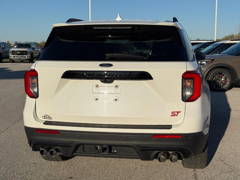 Used 2023 Ford Explorer ST w/ Equipment Group 401A image 4