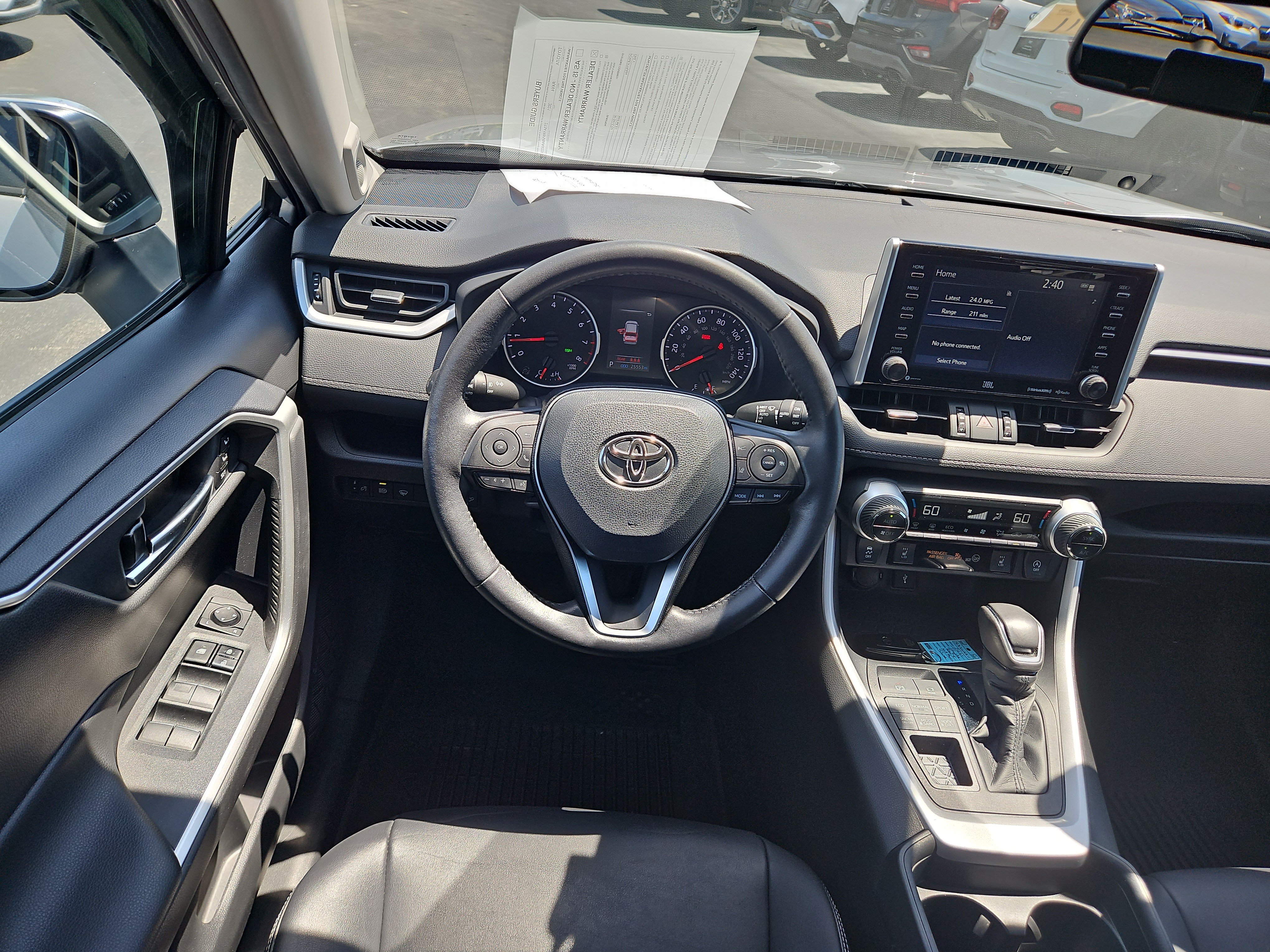 Used 2021 Toyota RAV4 XLE Premium AWD/4WD image 9
