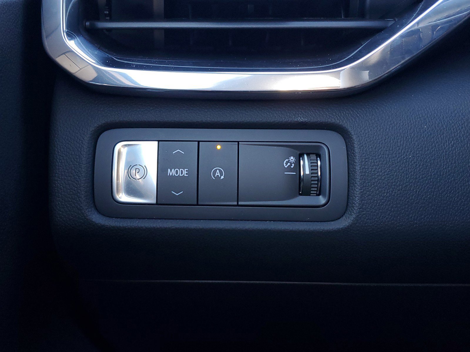 New 2025 GMC Acadia Elevation image 33